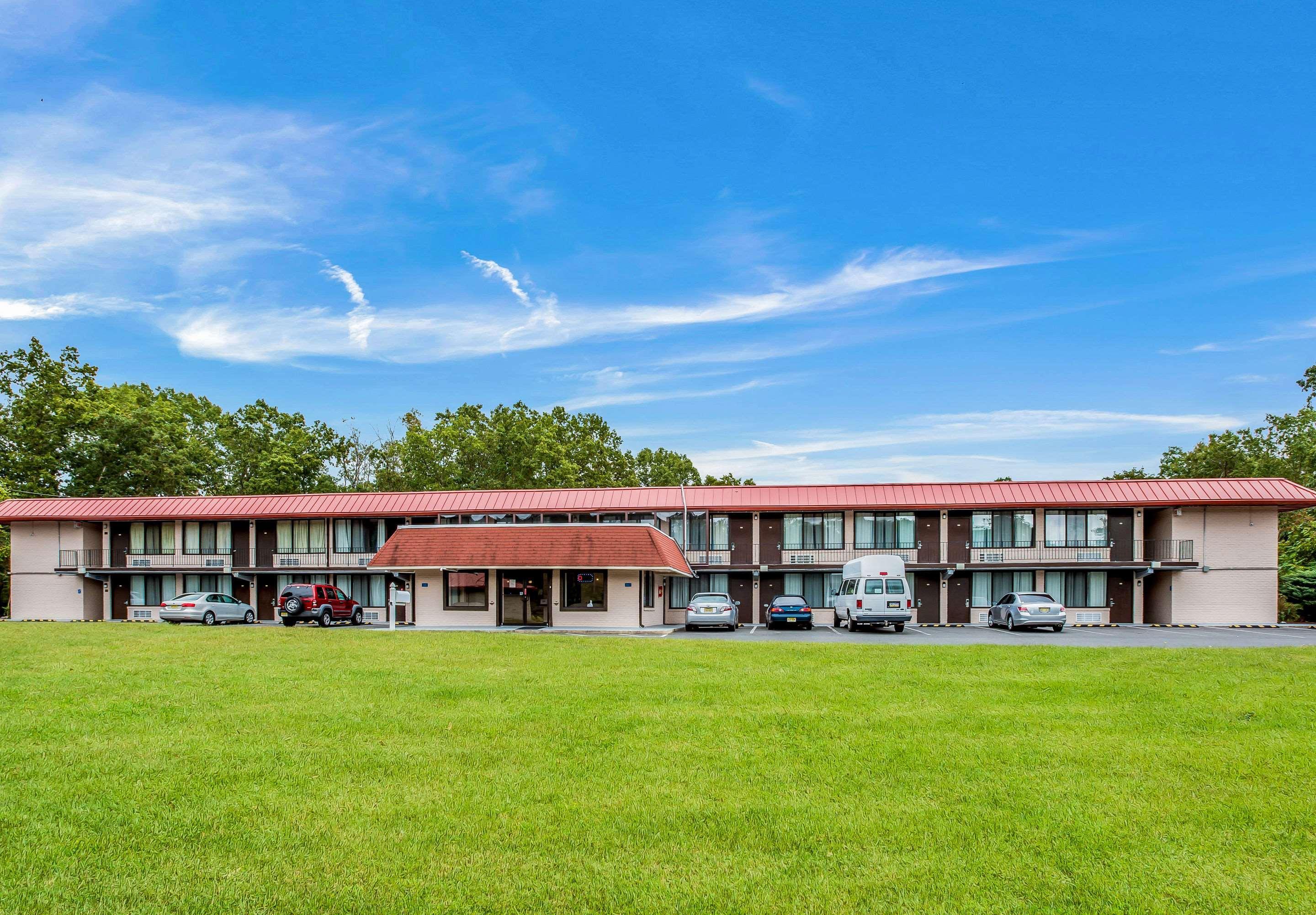 Rodeway Inn Hammonton Exterior foto