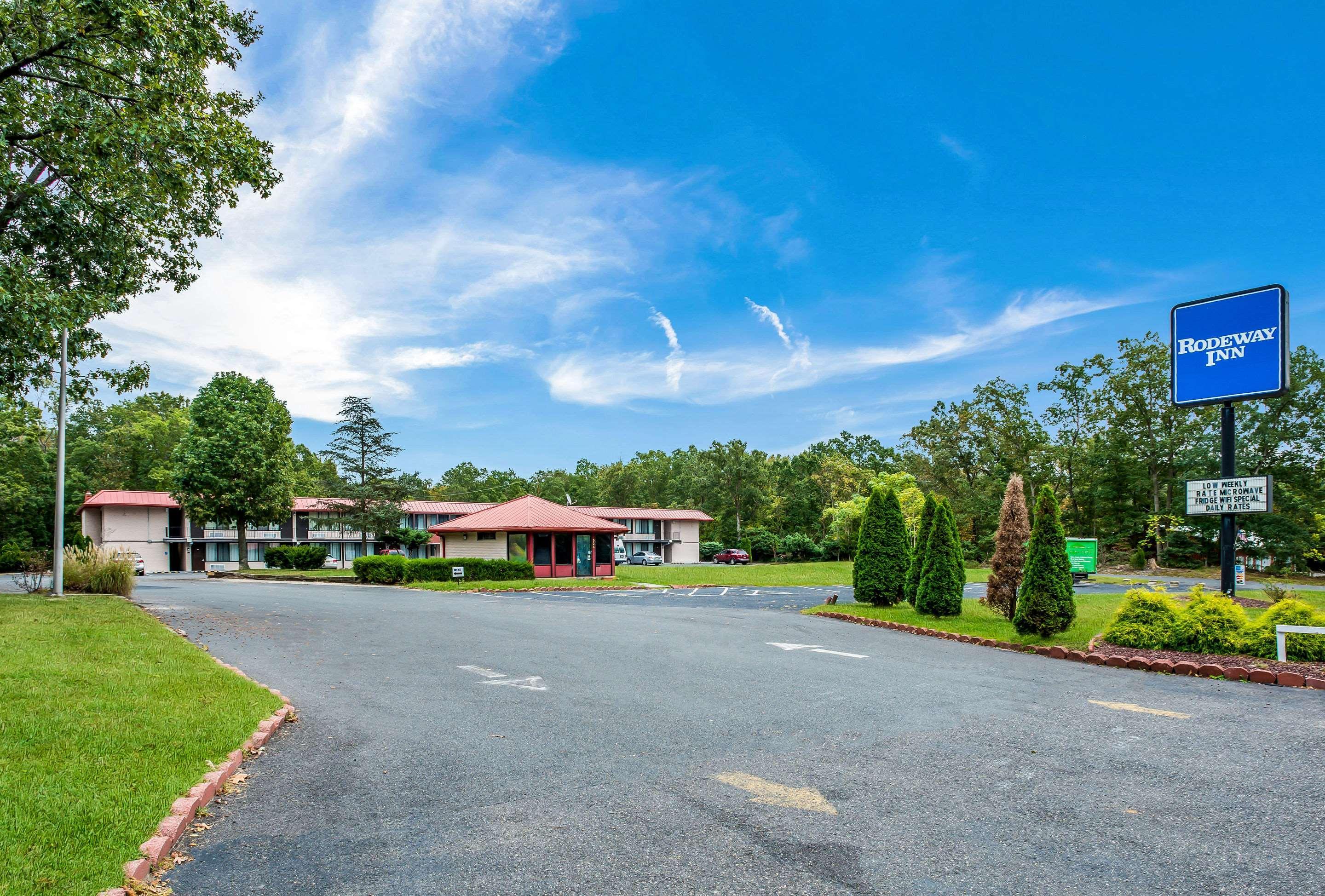 Rodeway Inn Hammonton Exterior foto