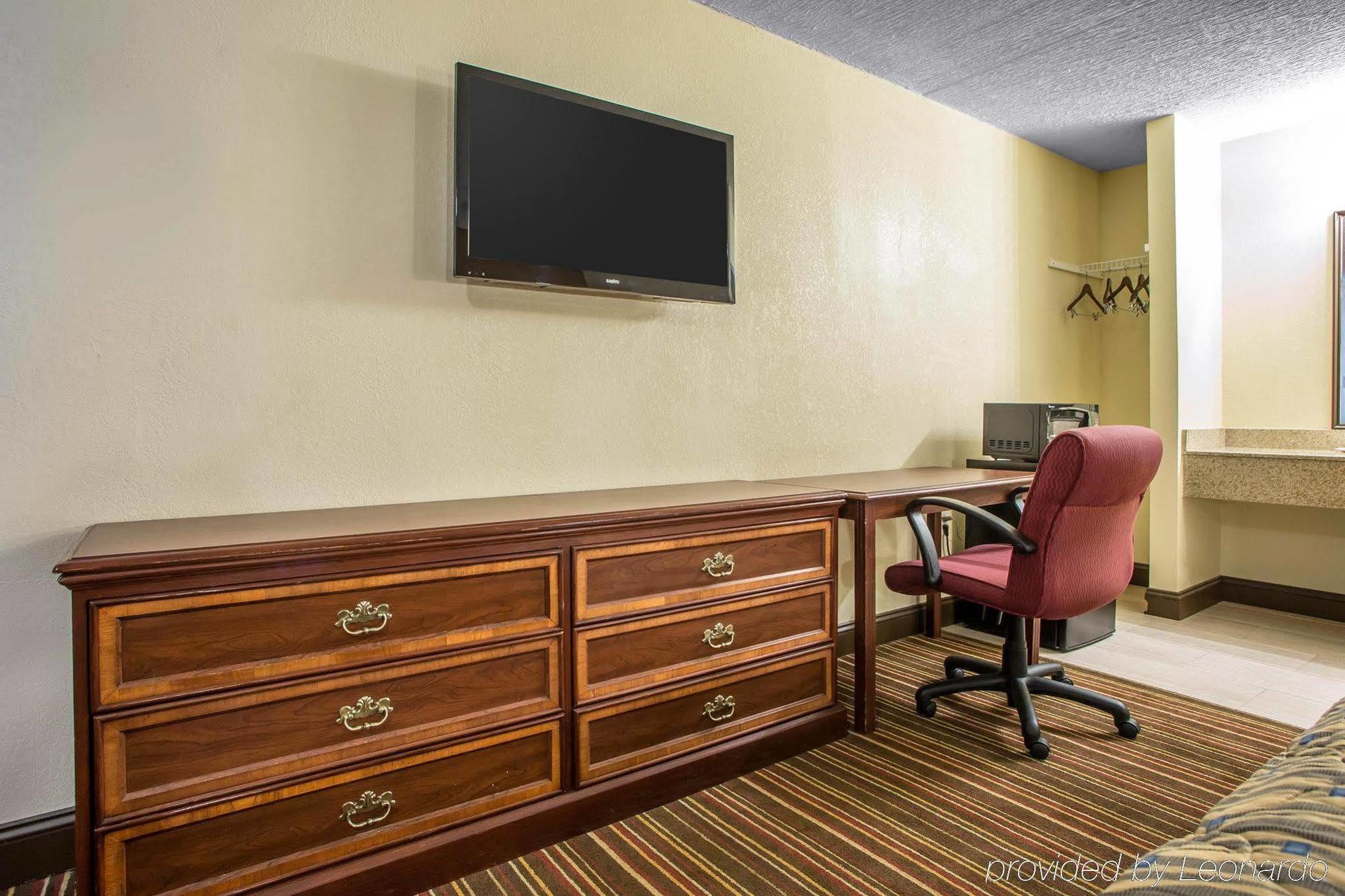 Rodeway Inn Hammonton Exterior foto